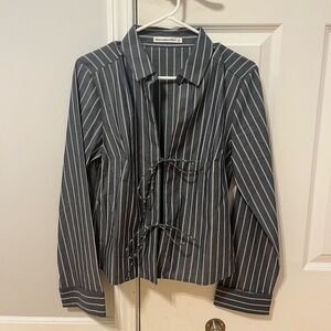 Abercrombie & Fitch Gray/Blue Striped Tie-Front Long Sleeve Shirt